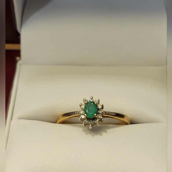 Jewelry - 14kt Emerald and Diamond Ring